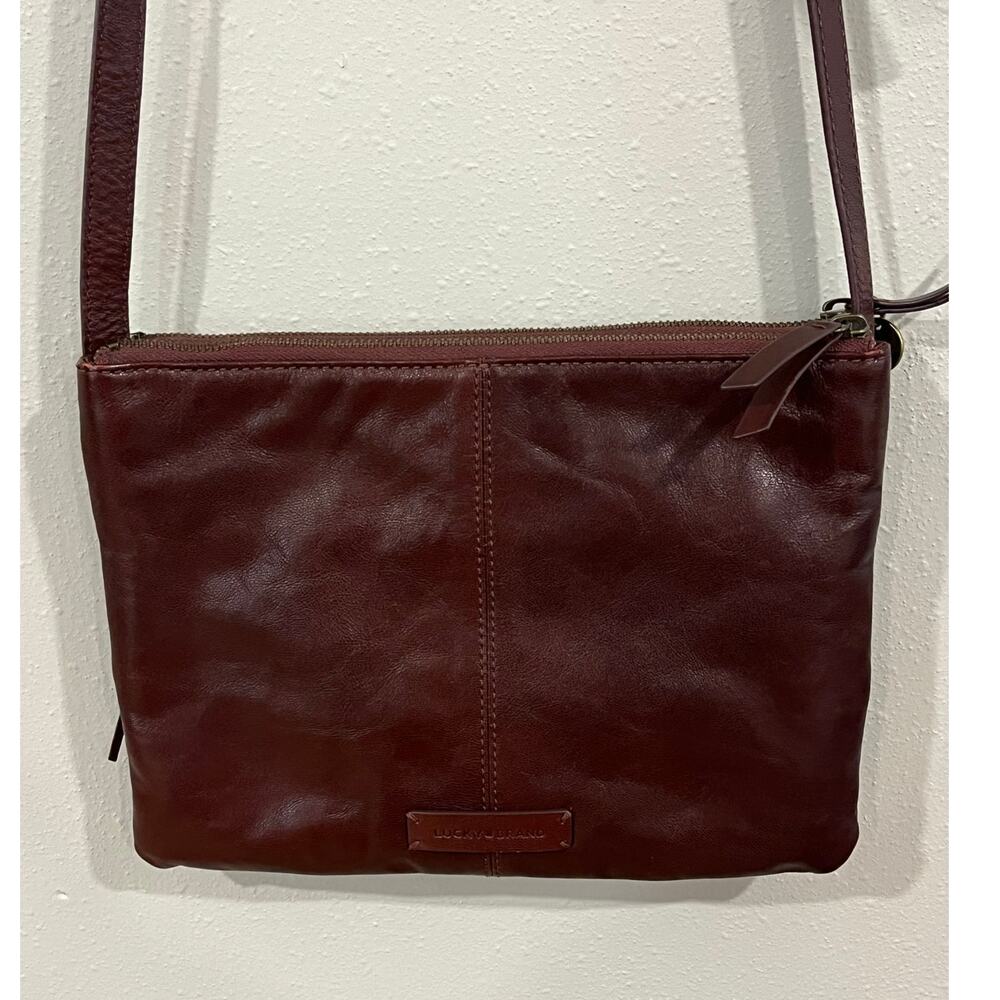 Lucky Brand Brown Leather Shoulder Bag Classic Everyday Boho Casual‎ Purse